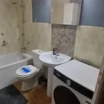 Cozy, Terrasse, Parking, A 2 Pas D'ici Apartment