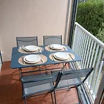 Apartman Cozy, Terrasse, Parking, A 2 Pas D'ici Saint-Raphaël
