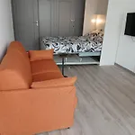 Apartment Cozy, Terrasse, Parking, A 2 Pas D'ici *