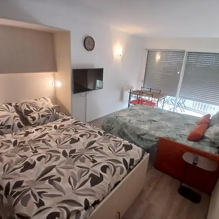 Cozy, Terrasse, Parking, A 2 Pas D'ici *