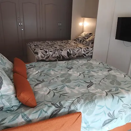 Cozy, Terrasse, Parking, A 2 Pas D'ici * Saint-Raphael (Var)